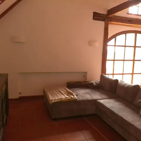 Hébergement de vacances Charming Half-timbered, Fireplace, Plenty Of Space *